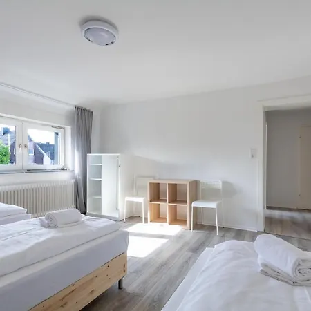 T&k 5 Monteur شقة