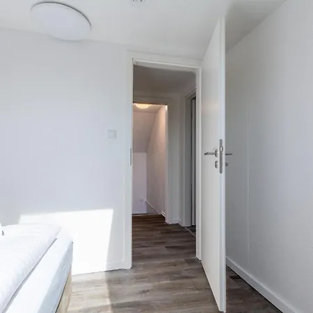 T&k 5 Monteur شقة *