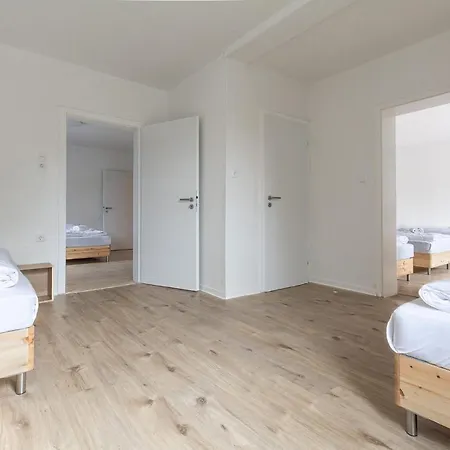 T&k 5 Monteur شقة Wegberg