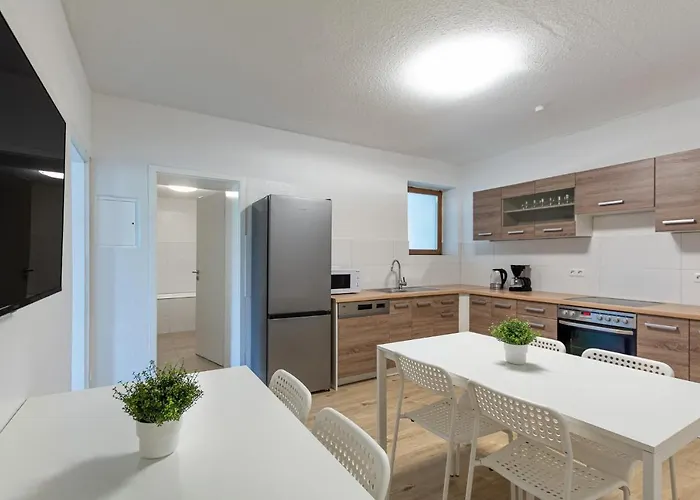 T&k 5 Monteur Appartement *